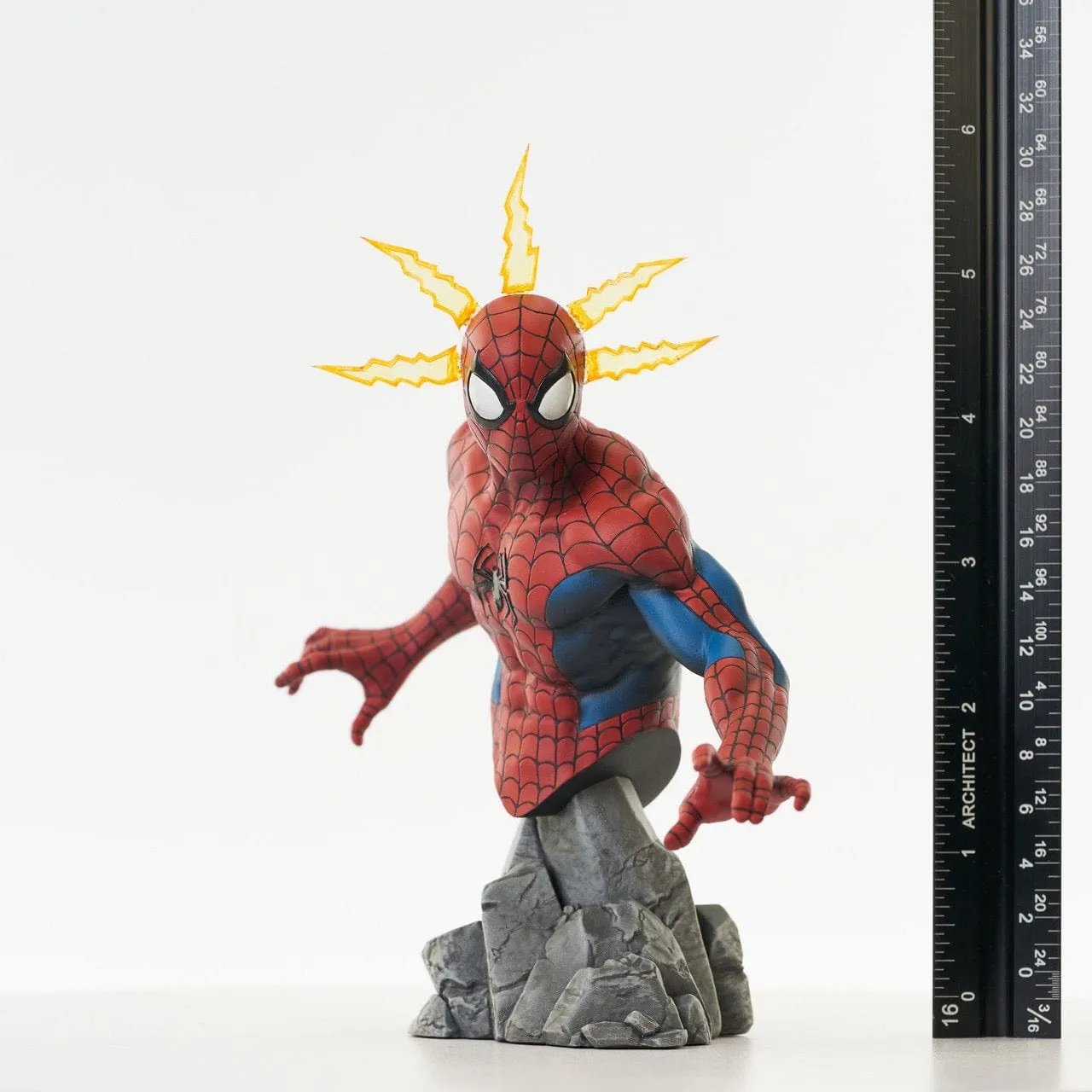 Marvel Comics Spider-Man 1:7 Scale Resin Mini-Bust