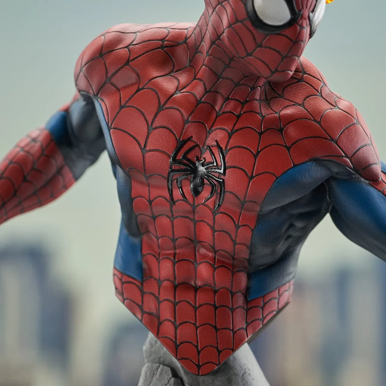 Marvel Comics Spider-Man 1:7 Scale Resin Mini-Bust